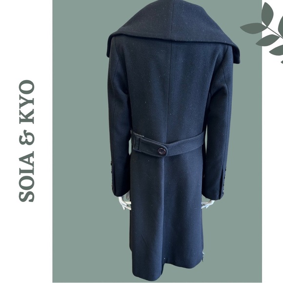 Soia & Kyo Black Wool Blend Slim Dress Coat Oversized Collar lined Size
Medium - Picture 3 of 9